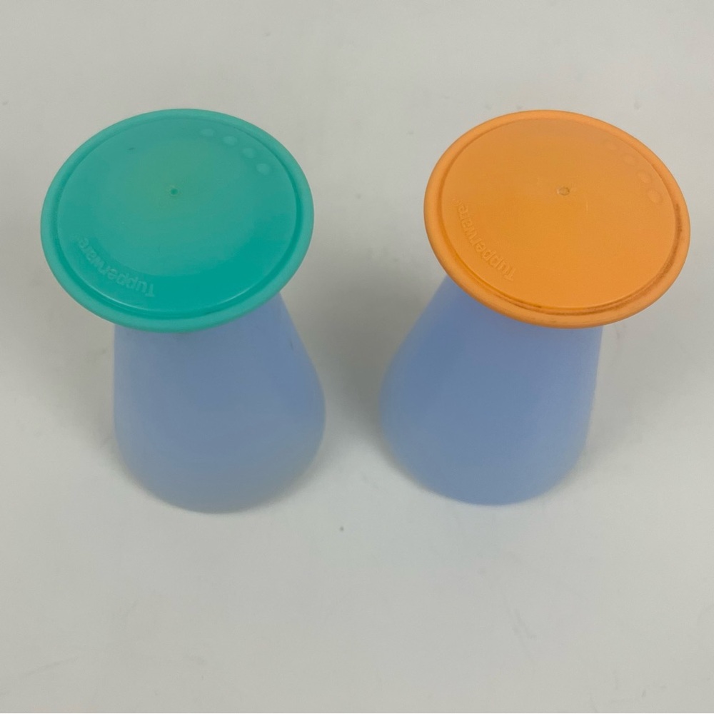 Vintage Tupperware Impressions Salt and Pepper Shakers Green Orange Blue Set - Picture 2 of 16